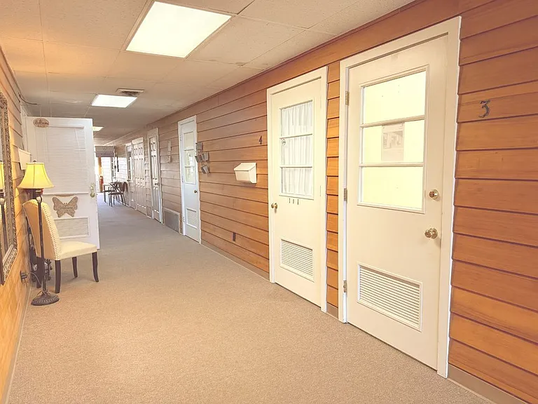 311 N Jackson St #3 — Photo 4