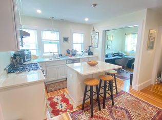 20 Ricker Ter, Newton, MA 02458