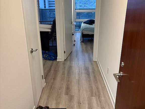 3rd image of 160 Flemington Rd #1107