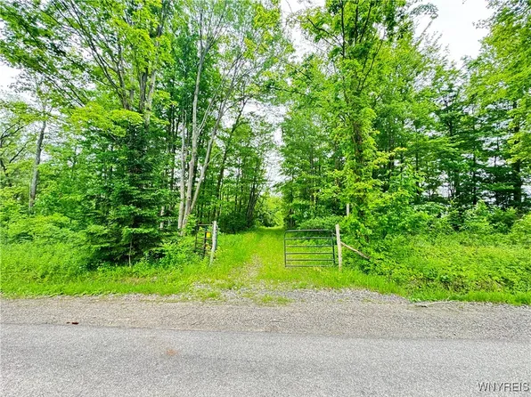 4371 Lawson Rd #40, Jamestown, NY 14701