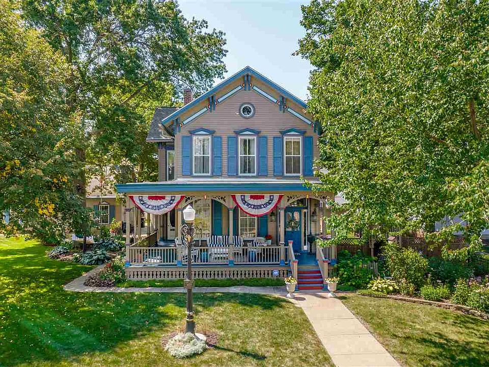 415 Walnut St, Cedar Falls, IA 50613 Zillow