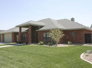 8 Charing Cross Ct, Roswell, NM 88201