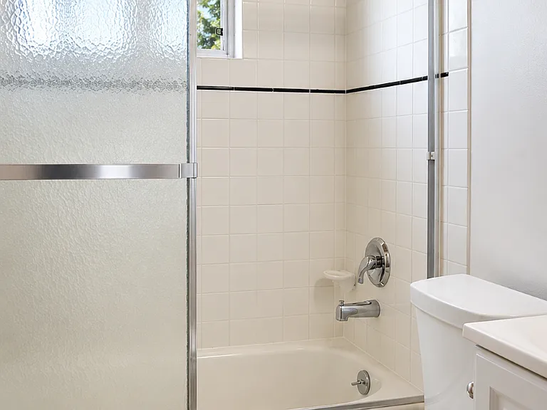 231 Corte Madera Ave #4 — Photo 9