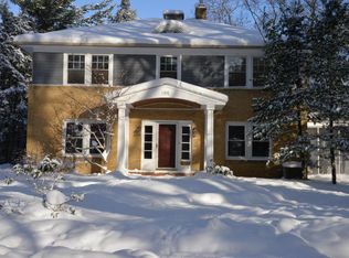 1616 Dover Rd, Kalamazoo, MI 49008