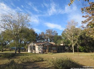 221 Lazy Oak Dr, Bandera, TX 78003