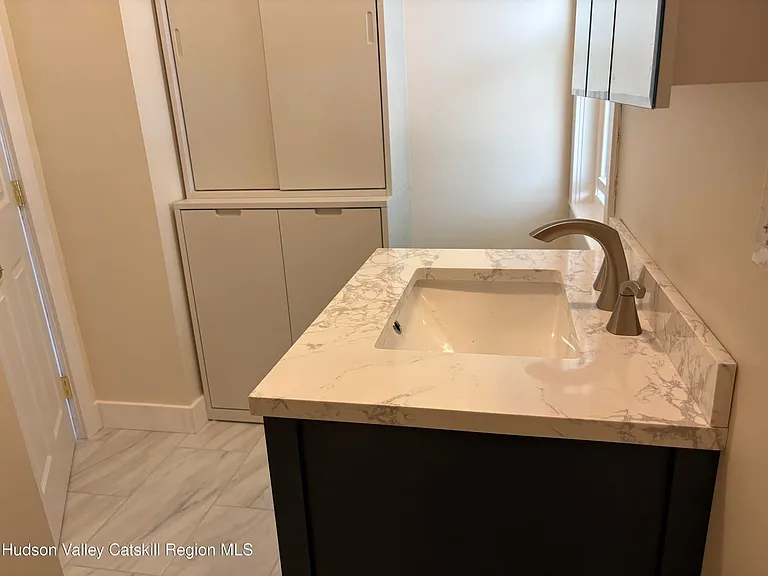 56 Cedar St #2 — Photo 13