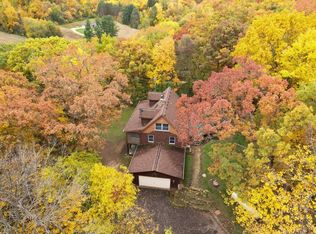 S11335 Seitz Rd, Sauk City, WI 53583