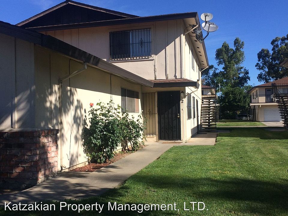1st image of 2919 Toyon Dr Unit 2