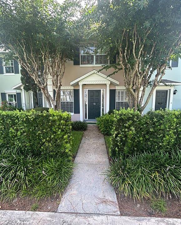1st image of 106 S Primrose Dr