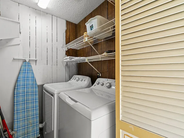 Laundry Room Cabinet