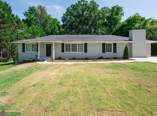 969 Newport Rd, Macon, GA 31210