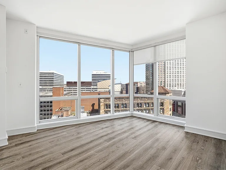 1 Renaissance Sq #11G — Photo 8