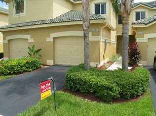 2114 Bahia Ln, Fort Lauderdale, FL 33327