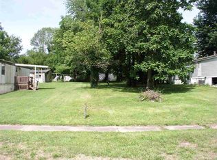 525 S 5th St, Mitchell, IN