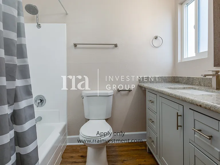2411 Adams Ave #22 — Photo 11