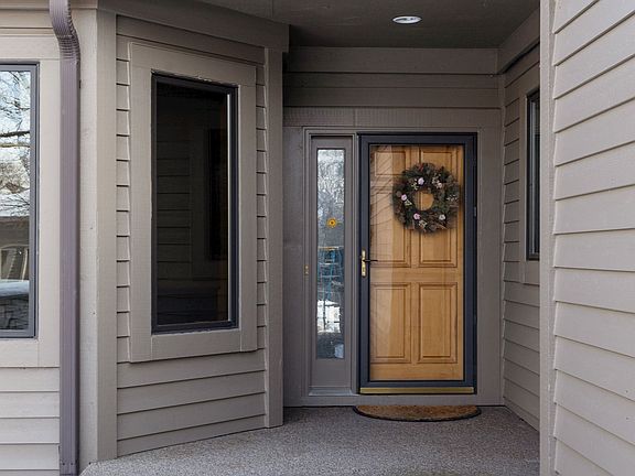 5th image of 3633 Village Ct