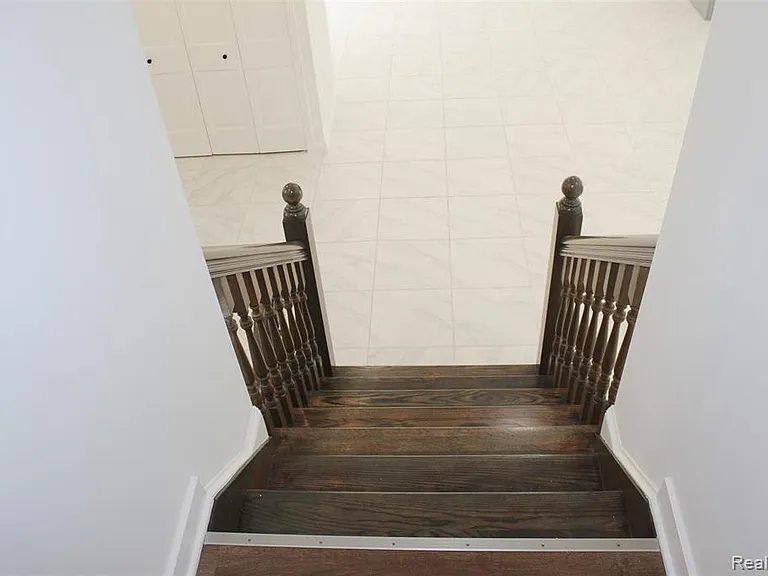 7246 Saint Auburn Dr — Photo 39