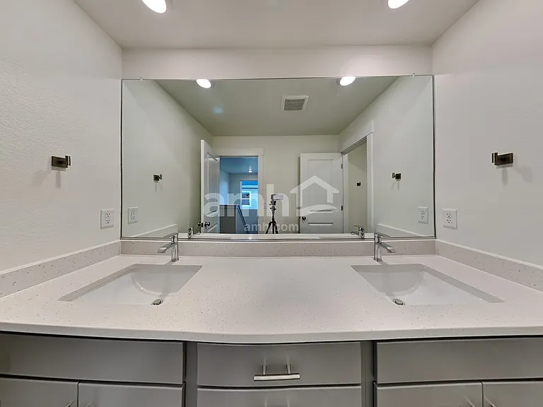 3951 Ryedale Way — Photo 17