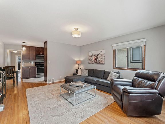 3rd image of 5725 Xerxes Ave S