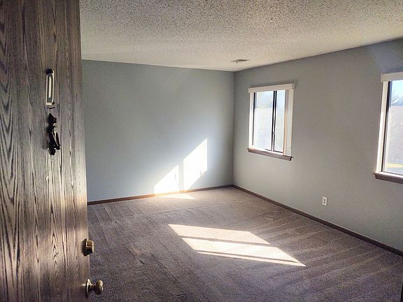 2nd image of 322 Friendship St APT A