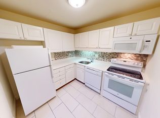 101-103 Monmouth St #104, Brookline, MA 02446