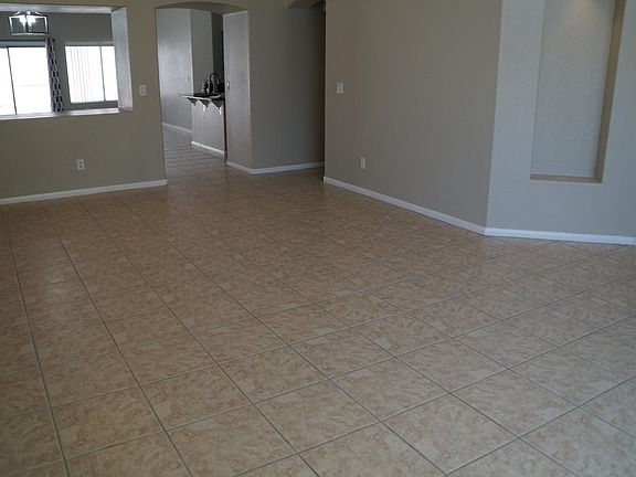 3rd image of 7970 Nookfield Dr