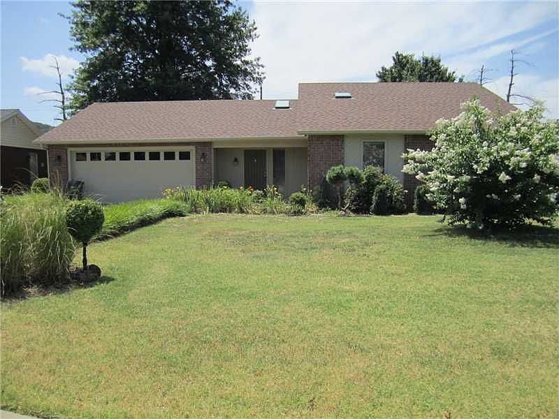 575 E Village Dr, Fayetteville, AR 72703 Zillow