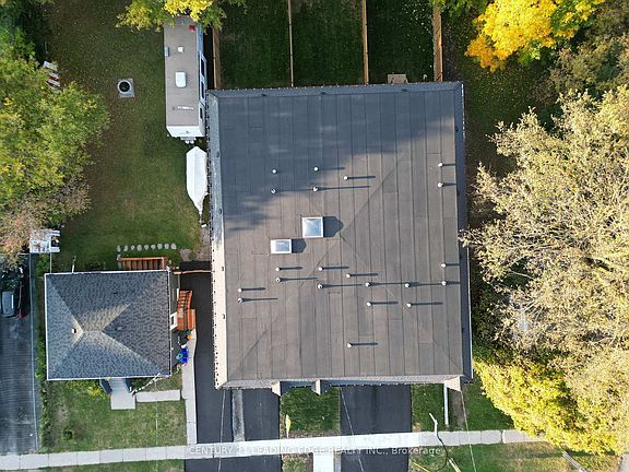 3rd image of 308 Anderson Ave