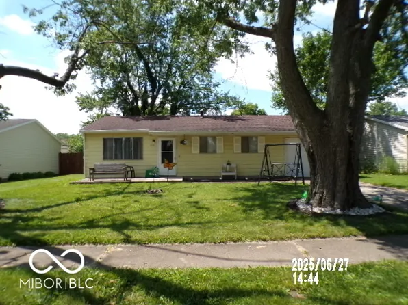 3213 S Cherokee Rd, Muncie, IN 47302