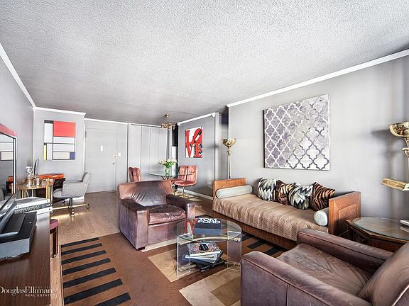 3rd image of 80 Gold St #14M