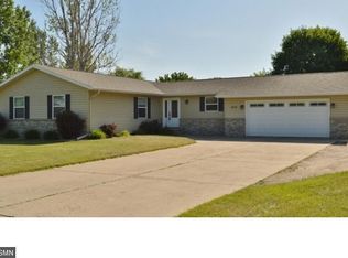 1210 Cypress Rd, Saint Cloud, MN 56303