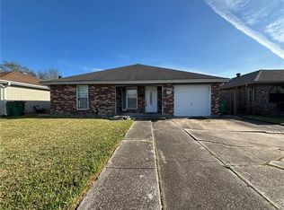 1209 Maplewood Dr, Harvey, LA 70058