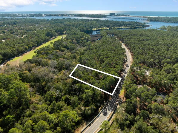 1733 Lost Cove Ln, Panama City Beach, FL 32413