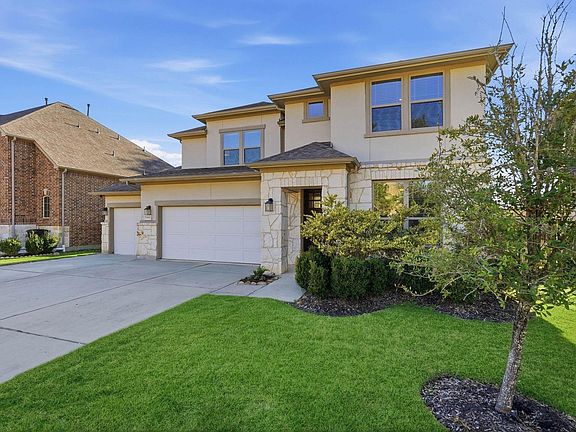 5th image of 7919 Augusta Creek Ct