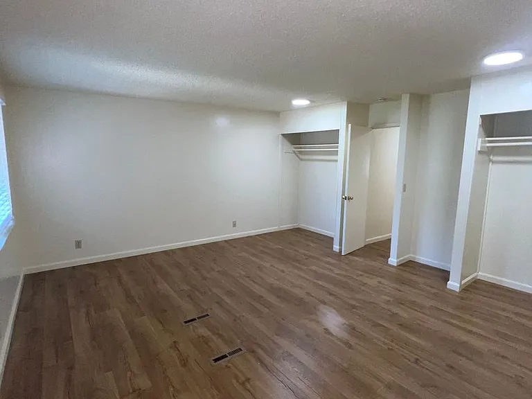 The Loft Apartments — Photo 73