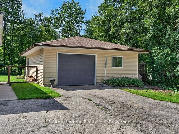 3rd image of 4854 Haldimand Rd #20