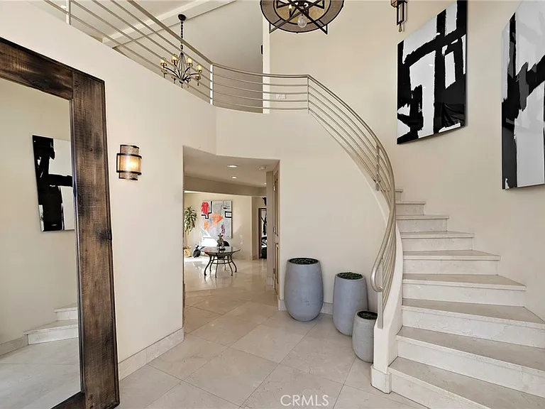 608 Loretta Dr — Photo 26