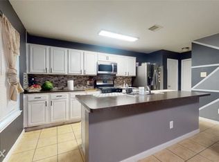 16606 Doves Nest Ct, Houston, TX 77090