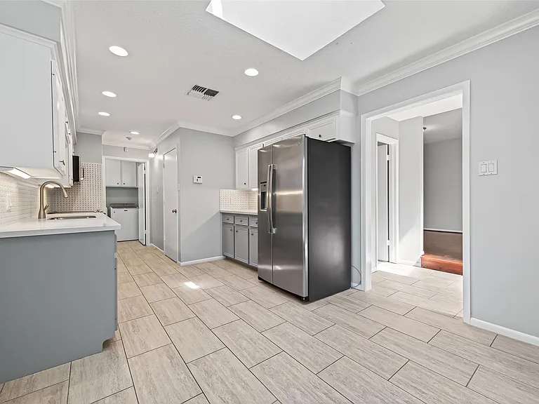 5218 Palmetto St — Photo 22