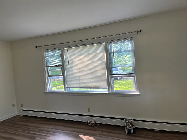356 Rocktown Lambertville Rd #1 — Photo 5