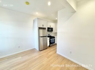 5840 Willoughby Ave #9A, Los Angeles, CA 90038