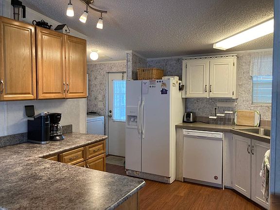 4th image of 3150 NE 36th Ave Lot 367