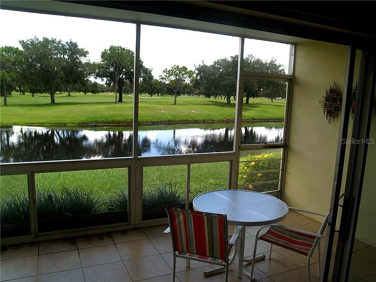 7405 W Country Club Dr N #104 — Photo 4