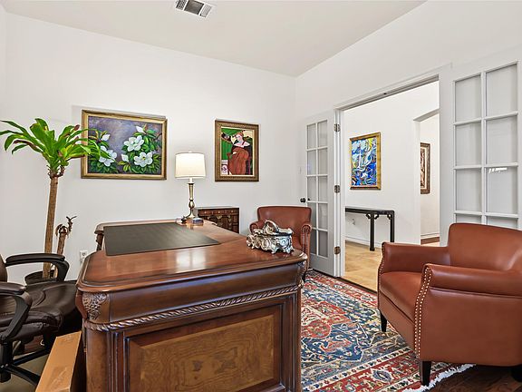 5th image of 842 Sunfish St