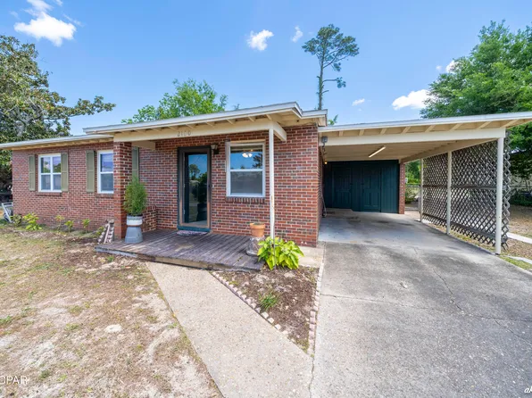 2100 W Norwood Dr, Panama City, FL 32405
