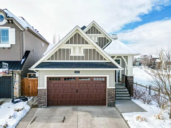 102 E Coopersfield Way SW, Airdrie, AB T4B 3Y5