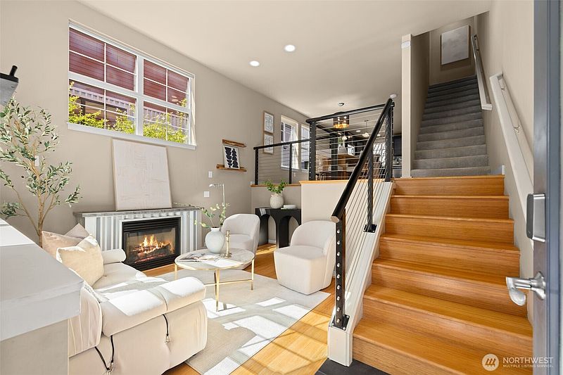 3rd image of 3609 Interlake Avenue N #A