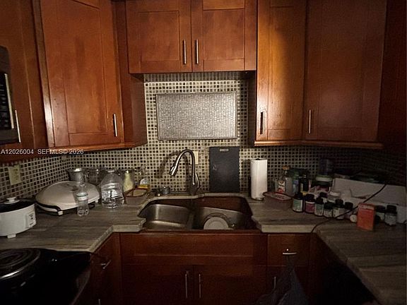 5th image of 1800 NW 24th Ave APT 314