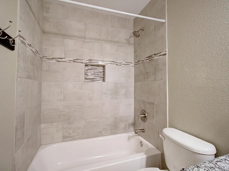8620 Chisholm Trl — Photo 11