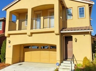 2009 Capri Dr, Roseville, CA 95661